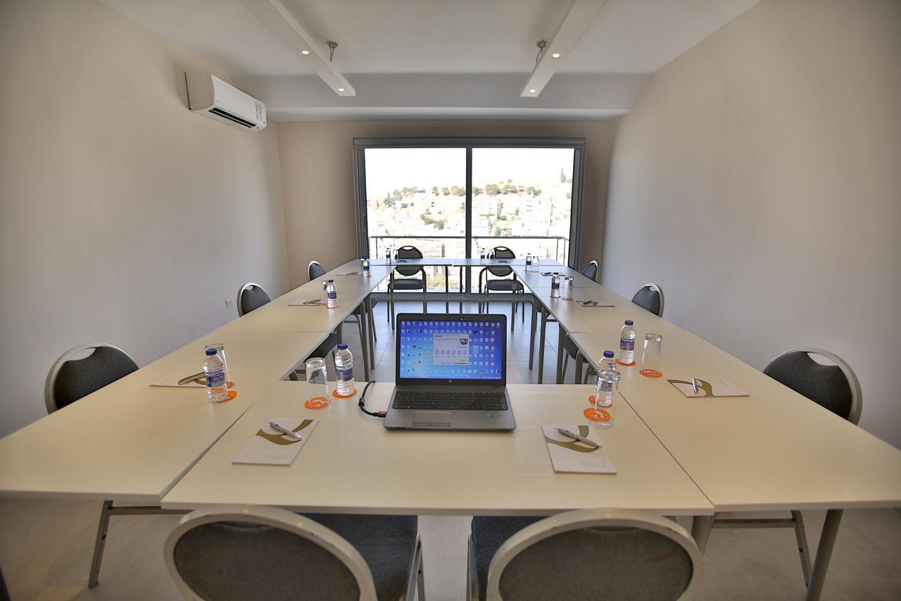 Lodge Wild Jordan Center Amman
